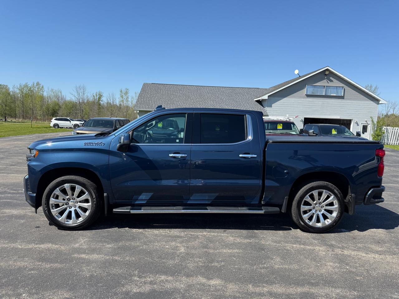 Chevrolet Silverado 1500 4WD Crew Cab 147" High Country 2019