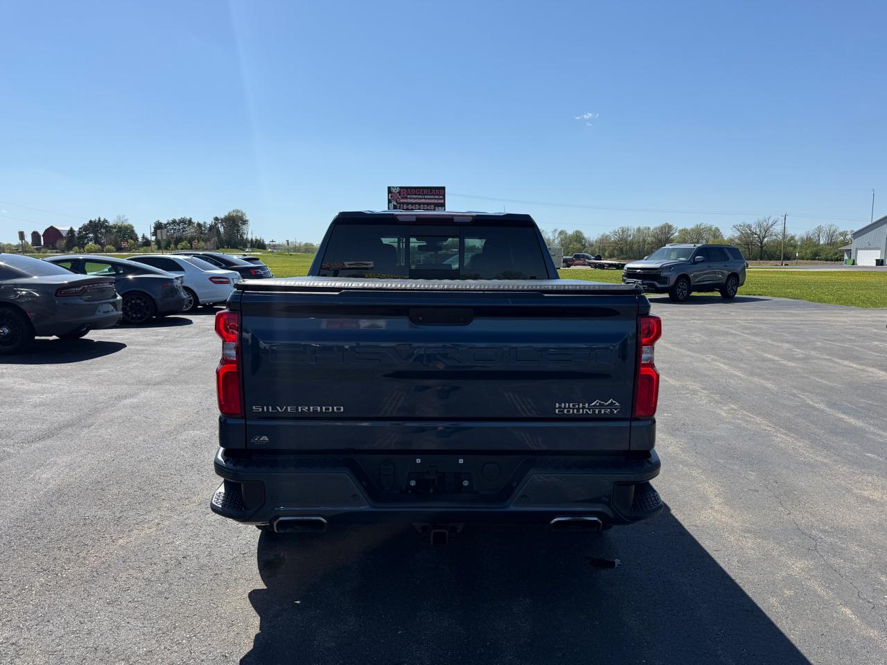Chevrolet Silverado 1500 4WD Crew Cab 147" High Country 2019