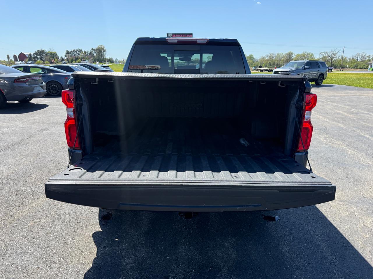Chevrolet Silverado 1500 4WD Crew Cab 147" High Country 2019