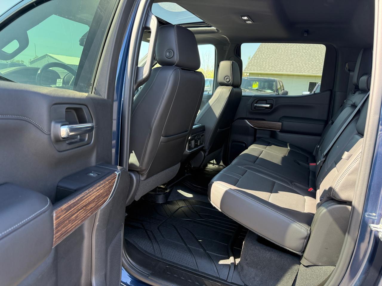 Chevrolet Silverado 1500 4WD Crew Cab 147" High Country 2019