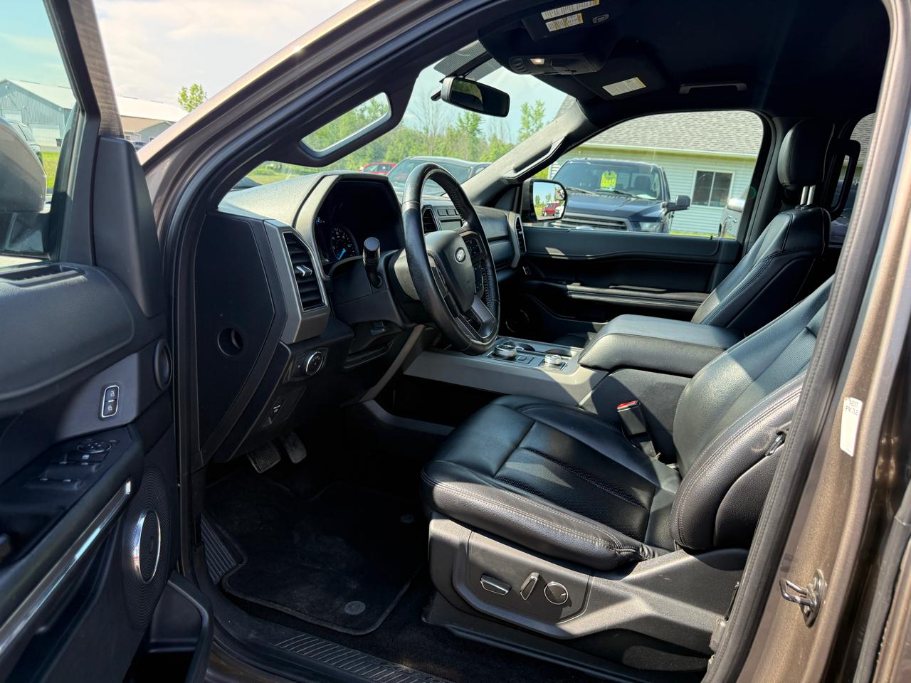Ford Expedition XLT 4x4 2019