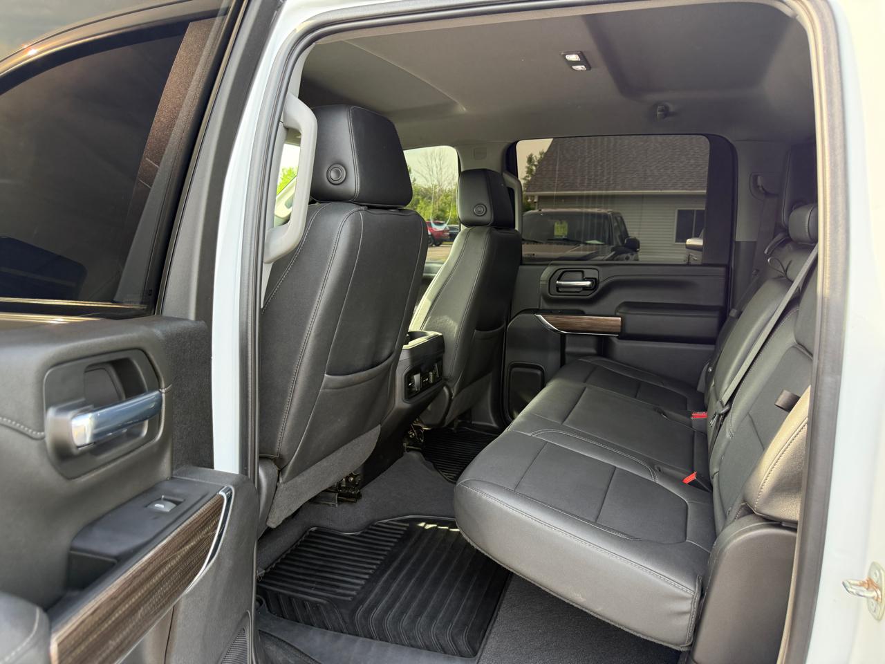 Chevrolet Silverado 2500HD 4WD Crew Cab 159" LT 2023
