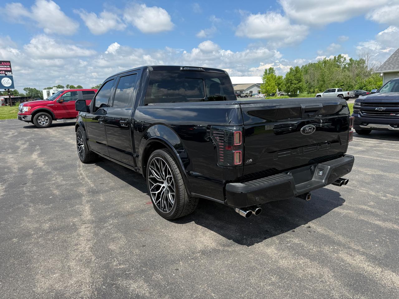 Ford F-150 4WD SuperCrew 145" XLT 2019