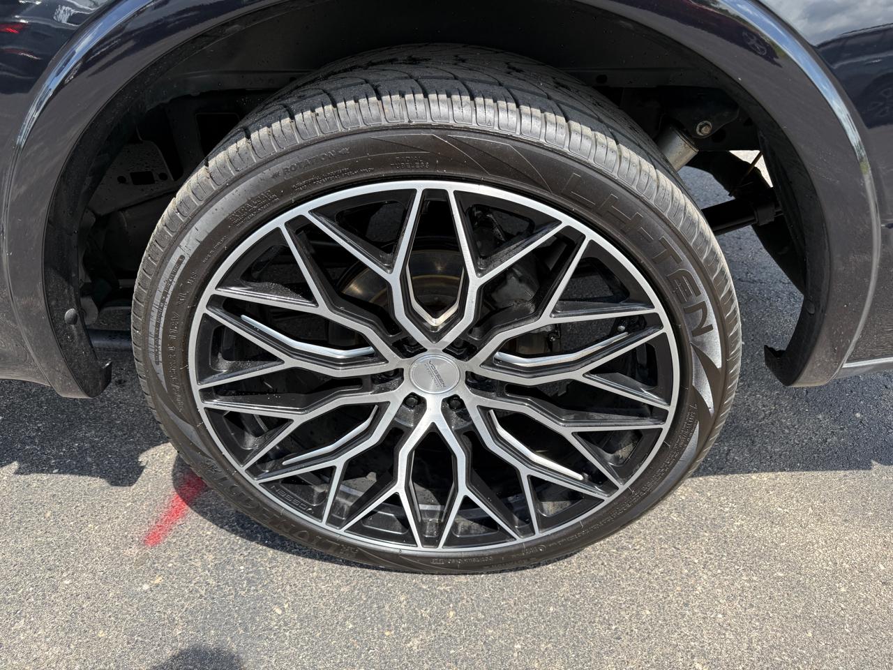 Ford F-150 4WD SuperCrew 145" XLT 2019
