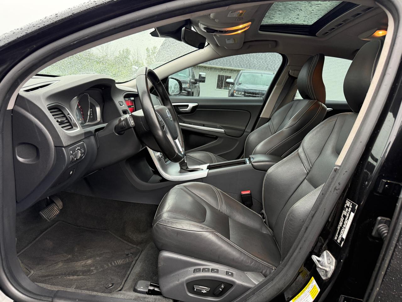 Volvo S60 T5 AWD Dynamic 2017