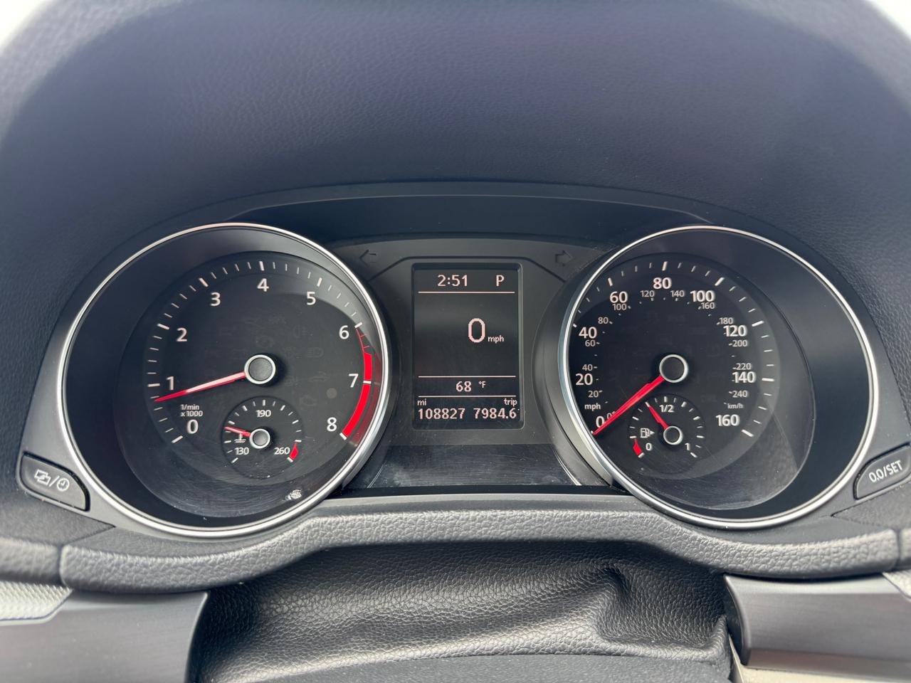 Volkswagen Passat R-Line w/Comfort Pkg Auto 2017