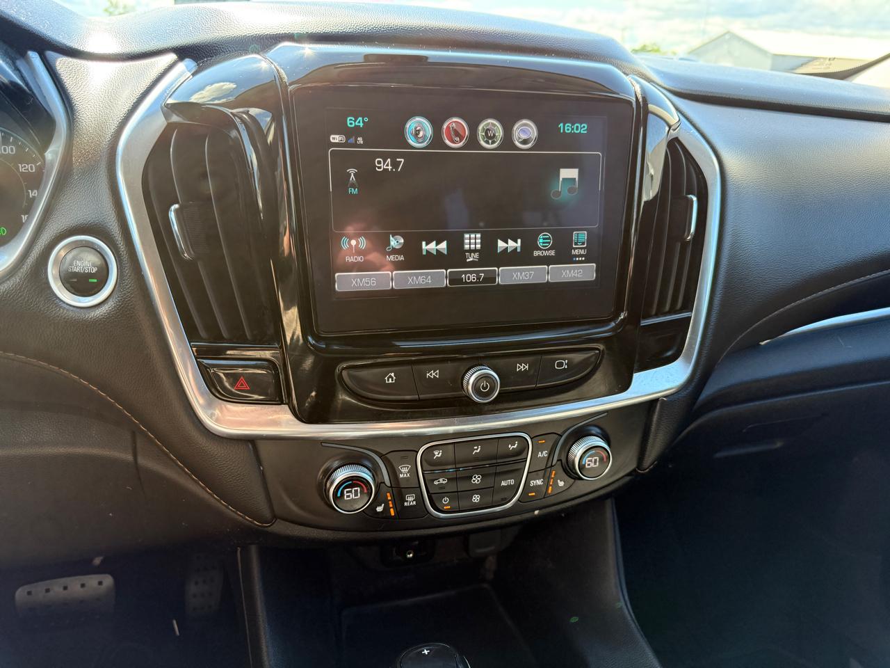 Chevrolet Traverse AWD 4dr LT Cloth w/1LT 2019