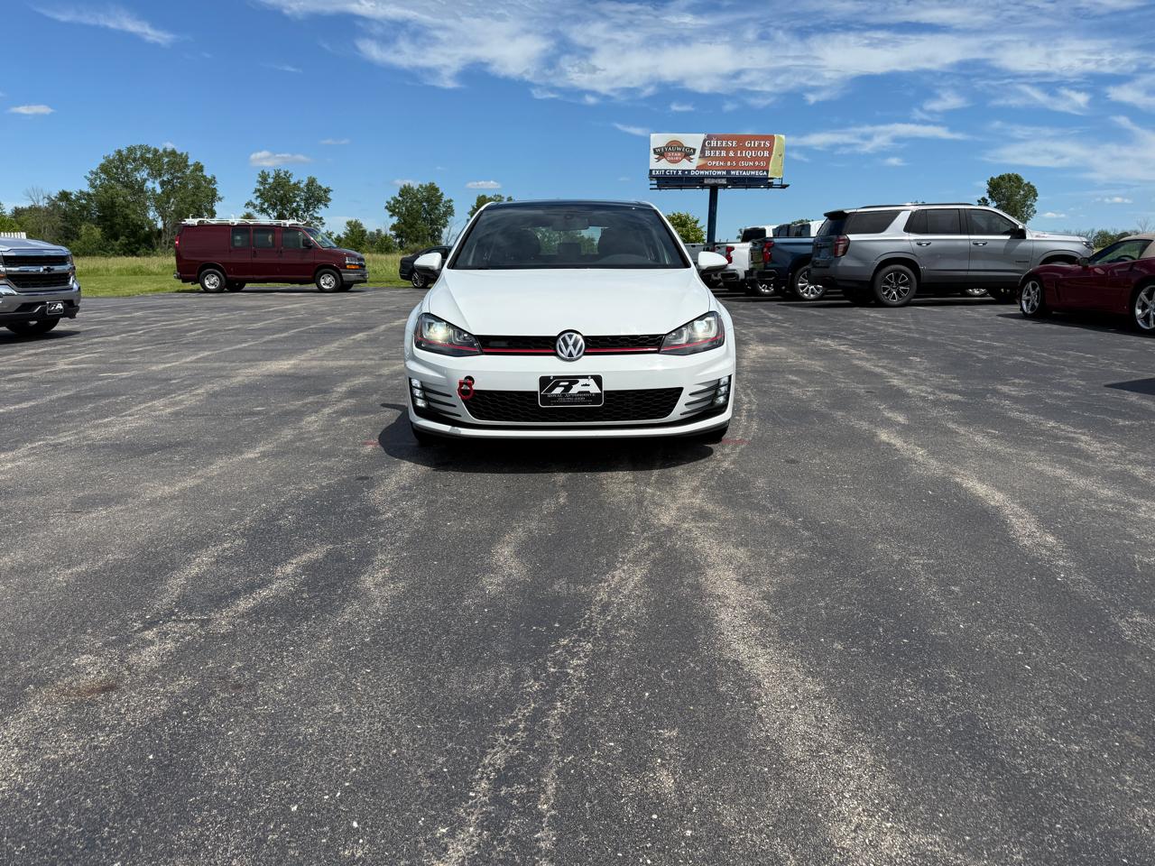 Volkswagen Golf GTI 4dr HB DSG S w/Performance Pkg 2016