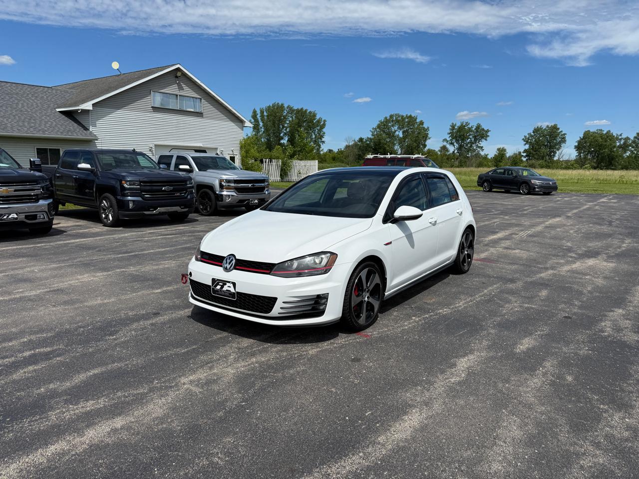 Volkswagen Golf GTI 4dr HB DSG S w/Performance Pkg 2016