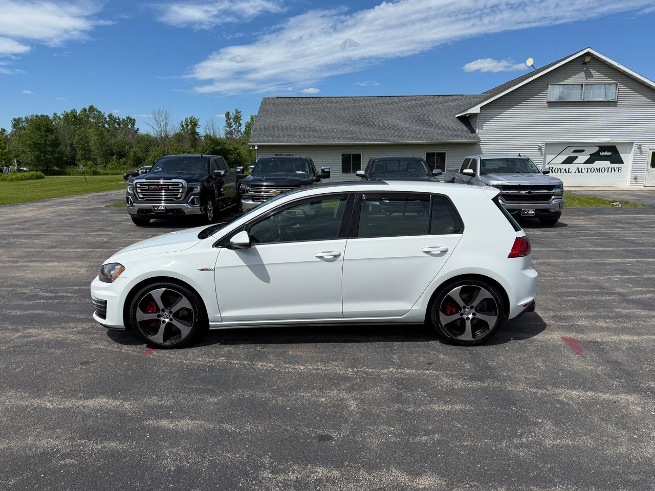 Volkswagen Golf GTI 4dr HB DSG S w/Performance Pkg 2016