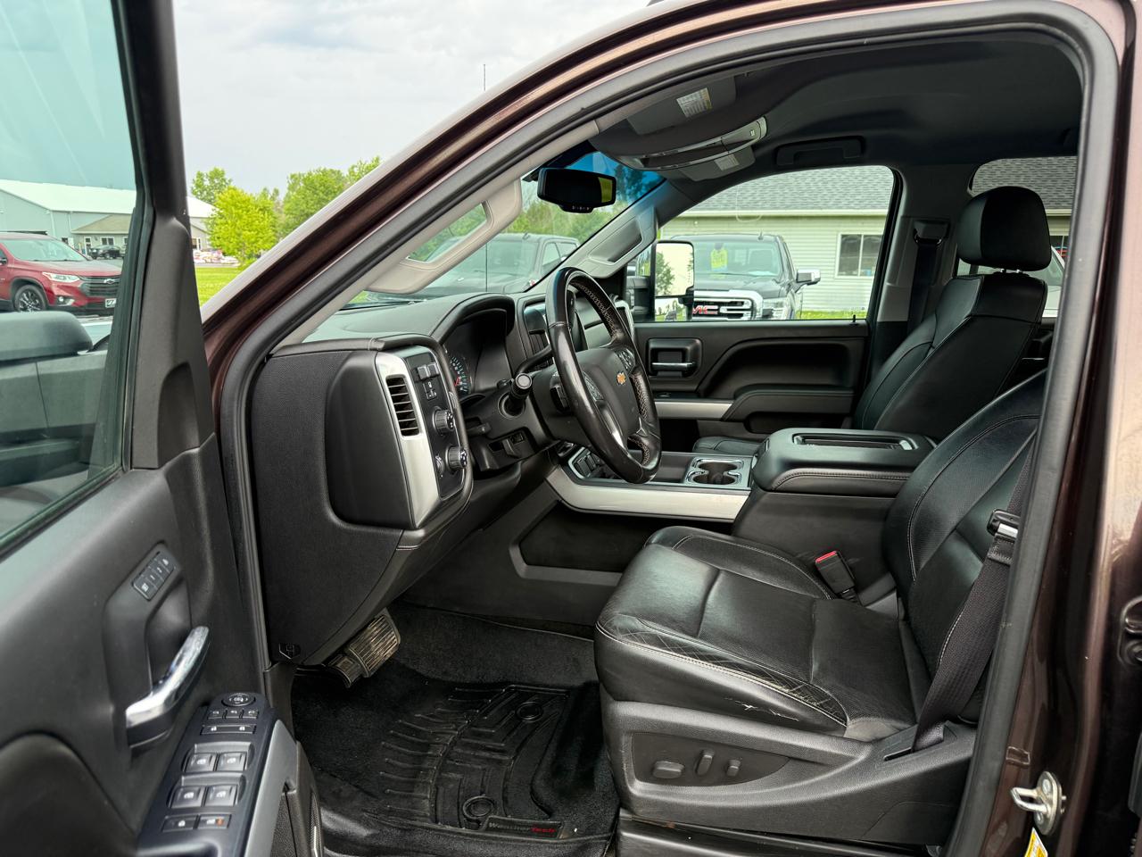Chevrolet Silverado 2500HD 4WD Crew Cab 153.7" LTZ 2016