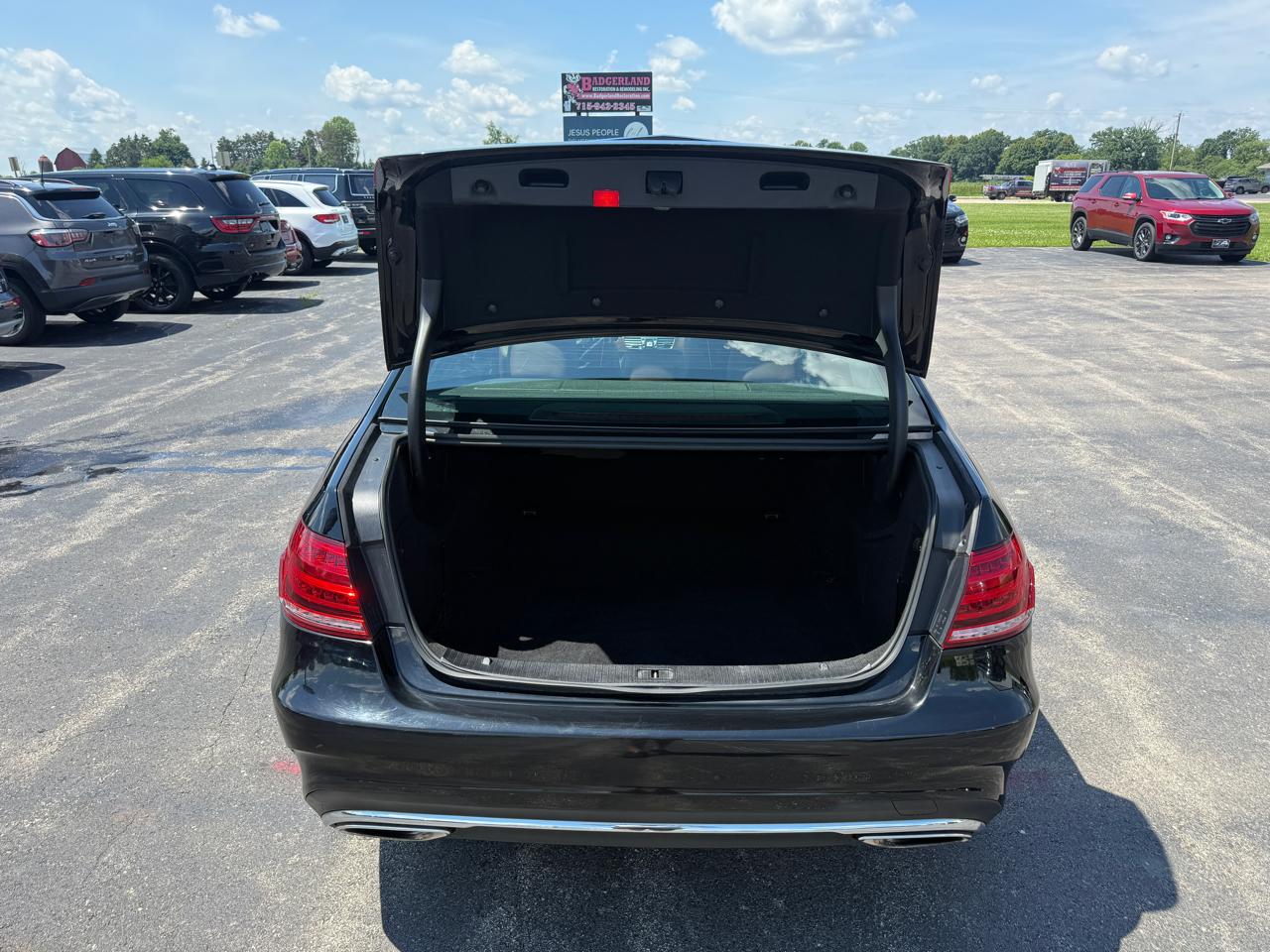 Mercedes-Benz E-Class 4dr Sdn E 550 Sport 4MATIC 2014