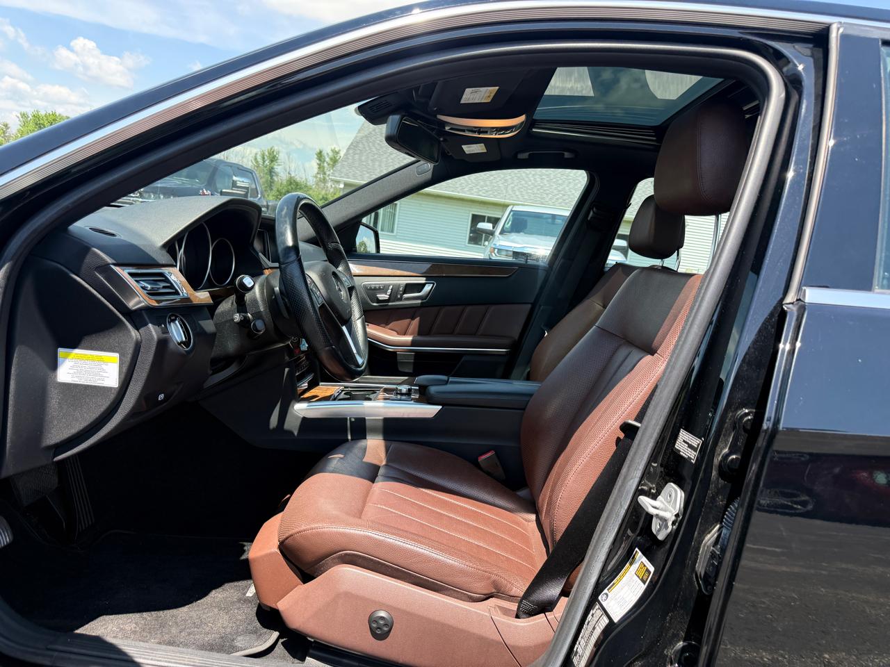 Mercedes-Benz E-Class 4dr Sdn E 550 Sport 4MATIC 2014
