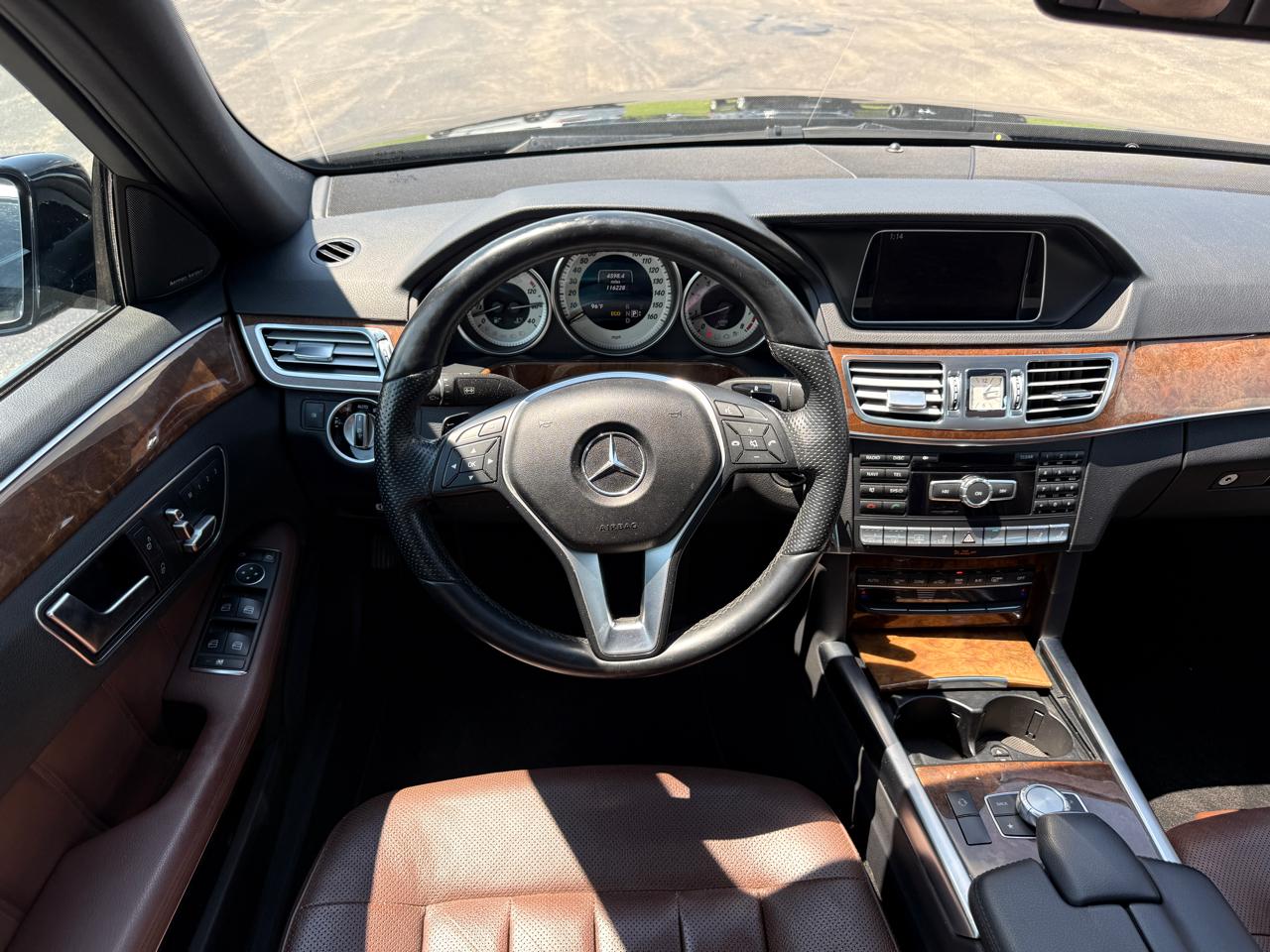 Mercedes-Benz E-Class 4dr Sdn E 550 Sport 4MATIC 2014