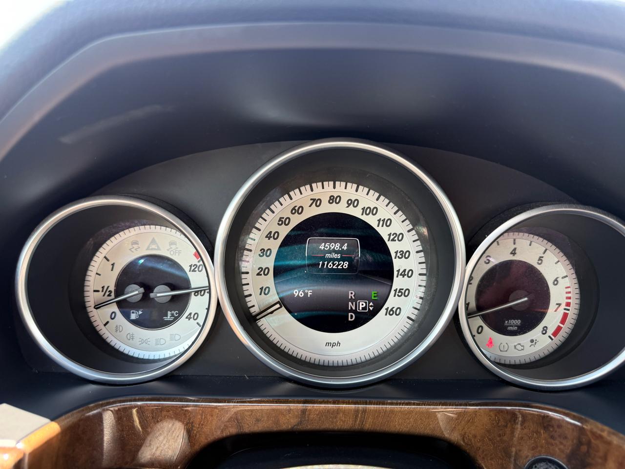 Mercedes-Benz E-Class 4dr Sdn E 550 Sport 4MATIC 2014
