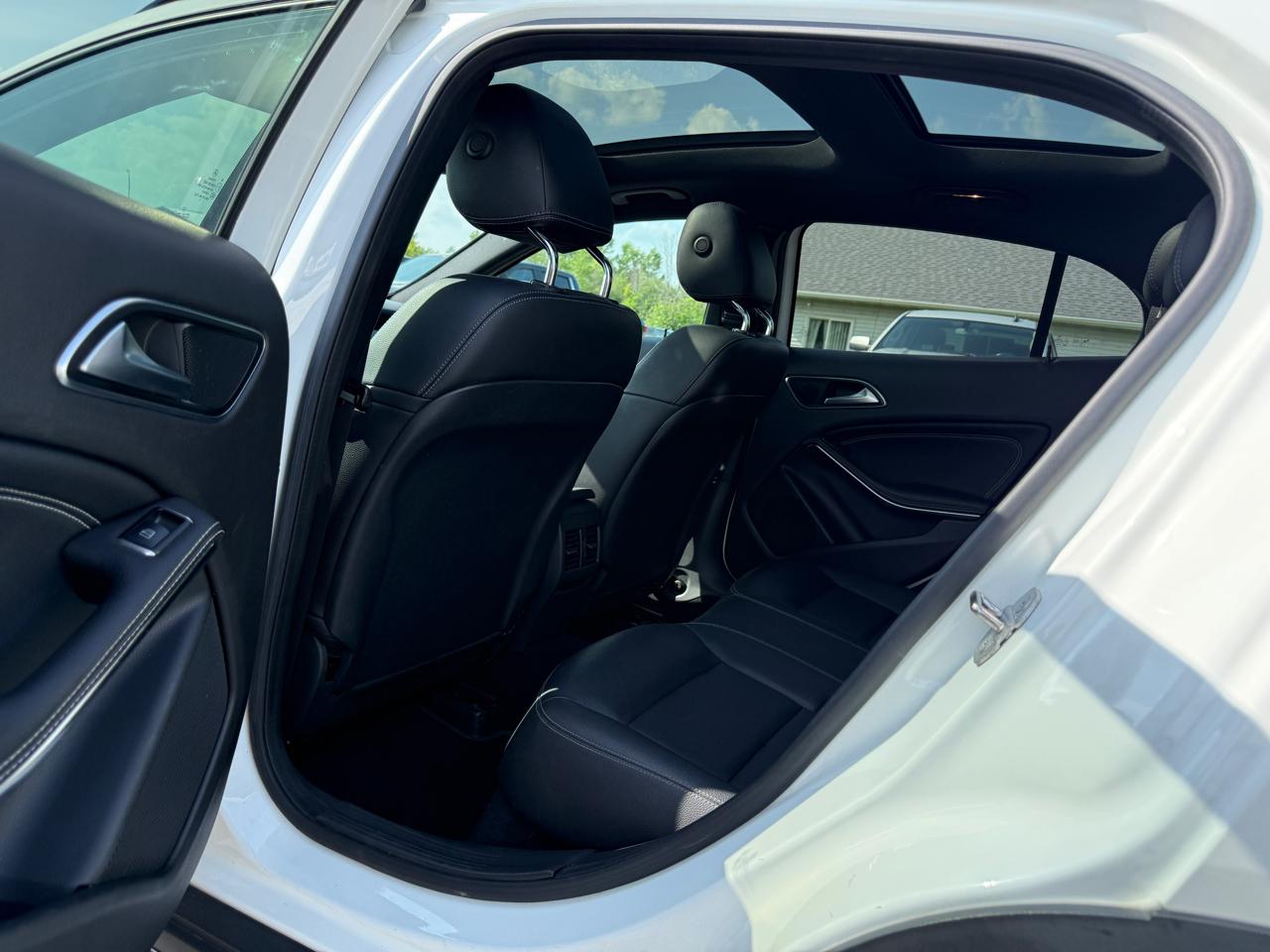 Mercedes-Benz GLA GLA 250 4MATIC SUV 2018