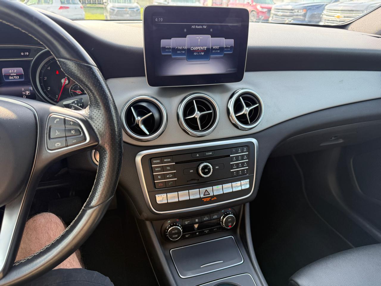 Mercedes-Benz GLA GLA 250 4MATIC SUV 2018