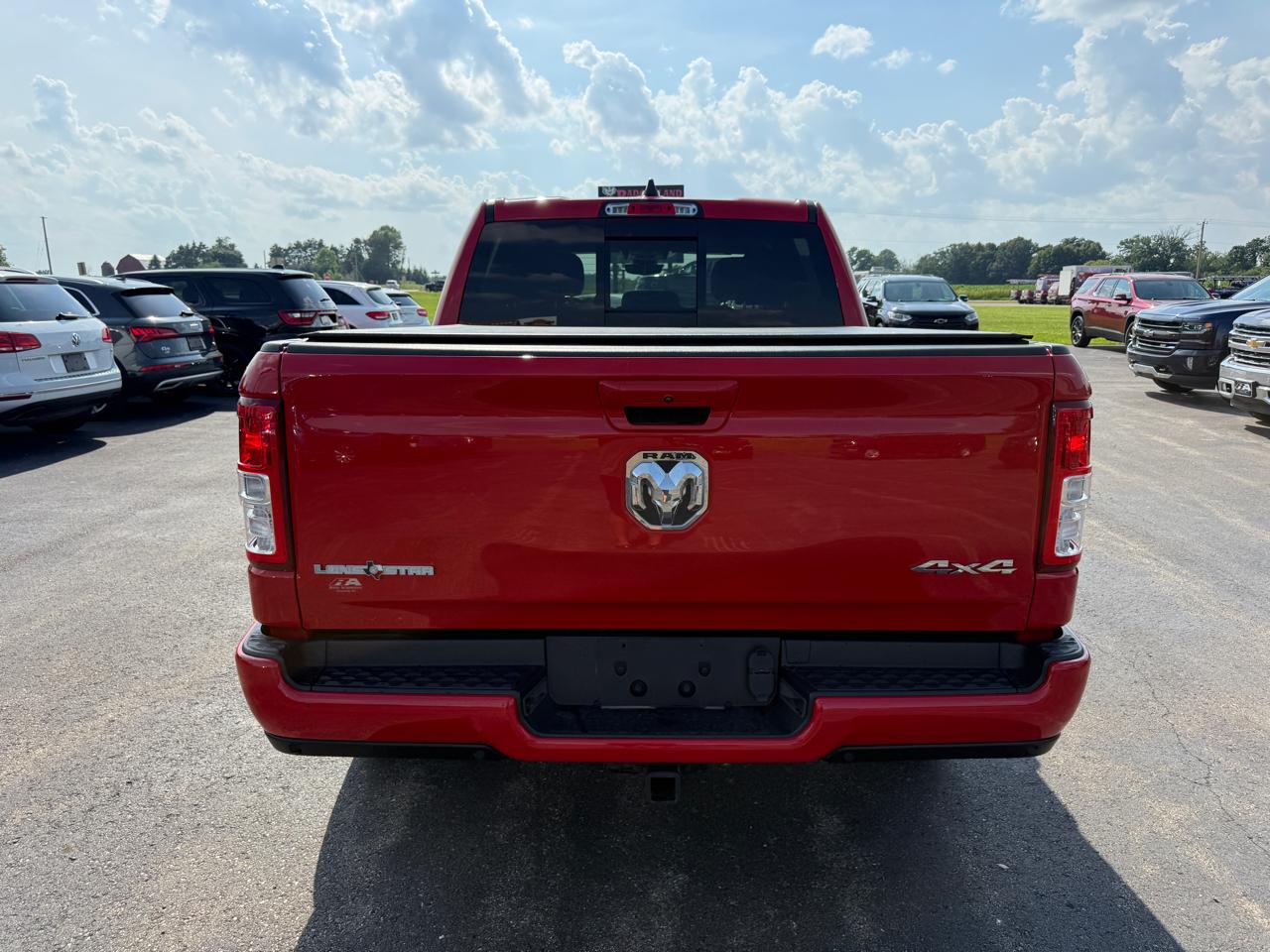 RAM 1500 Lone Star 4x4 Crew Cab 5'7" Box 2022