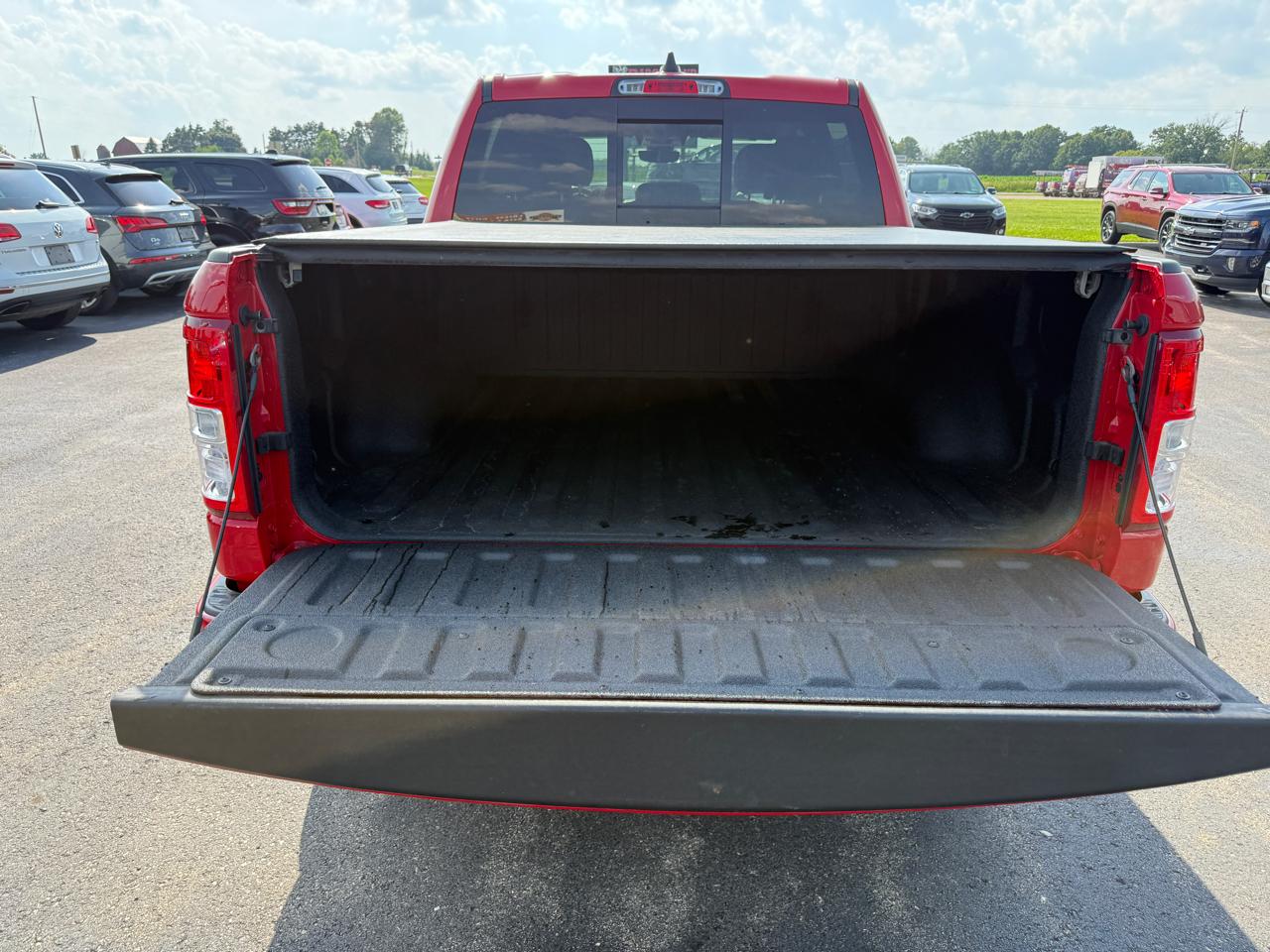 RAM 1500 Lone Star 4x4 Crew Cab 5'7" Box 2022