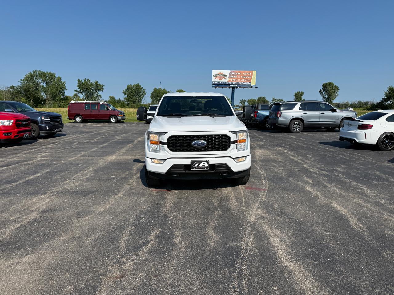 Ford F-150 STX SuperCrew 4WD 2022
