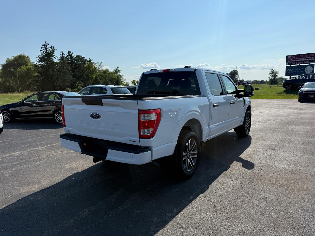 Ford F-150 STX SuperCrew 4WD 2022