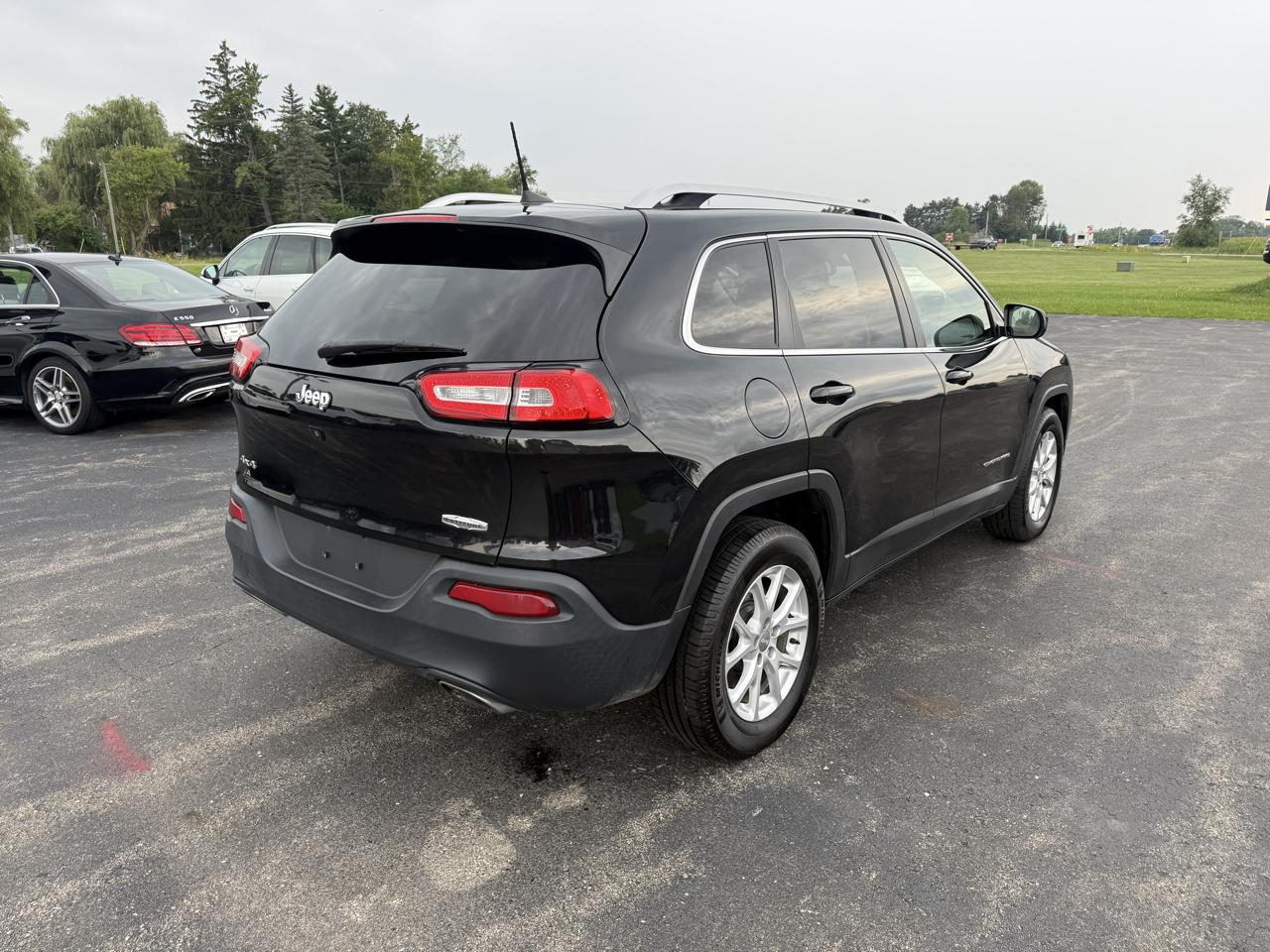 Jeep Cherokee 4WD 4dr Latitude 2016