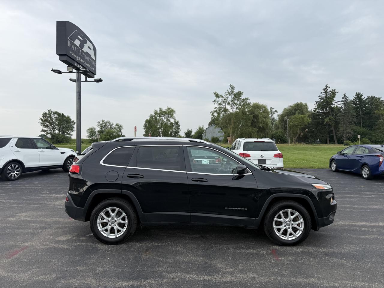 Jeep Cherokee 4WD 4dr Latitude 2016