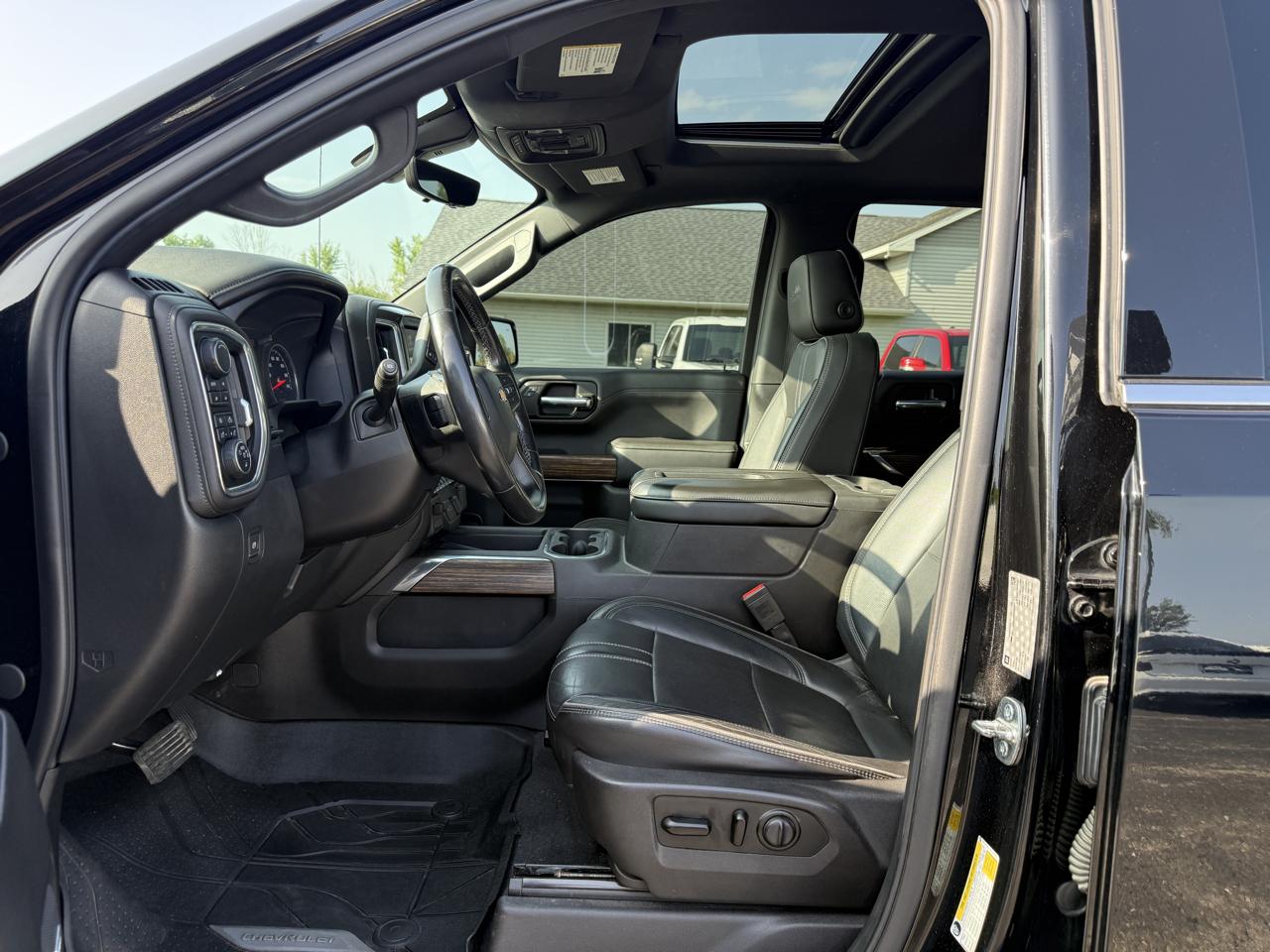 Chevrolet Silverado 1500 4WD Crew Cab 147" High Country 2019
