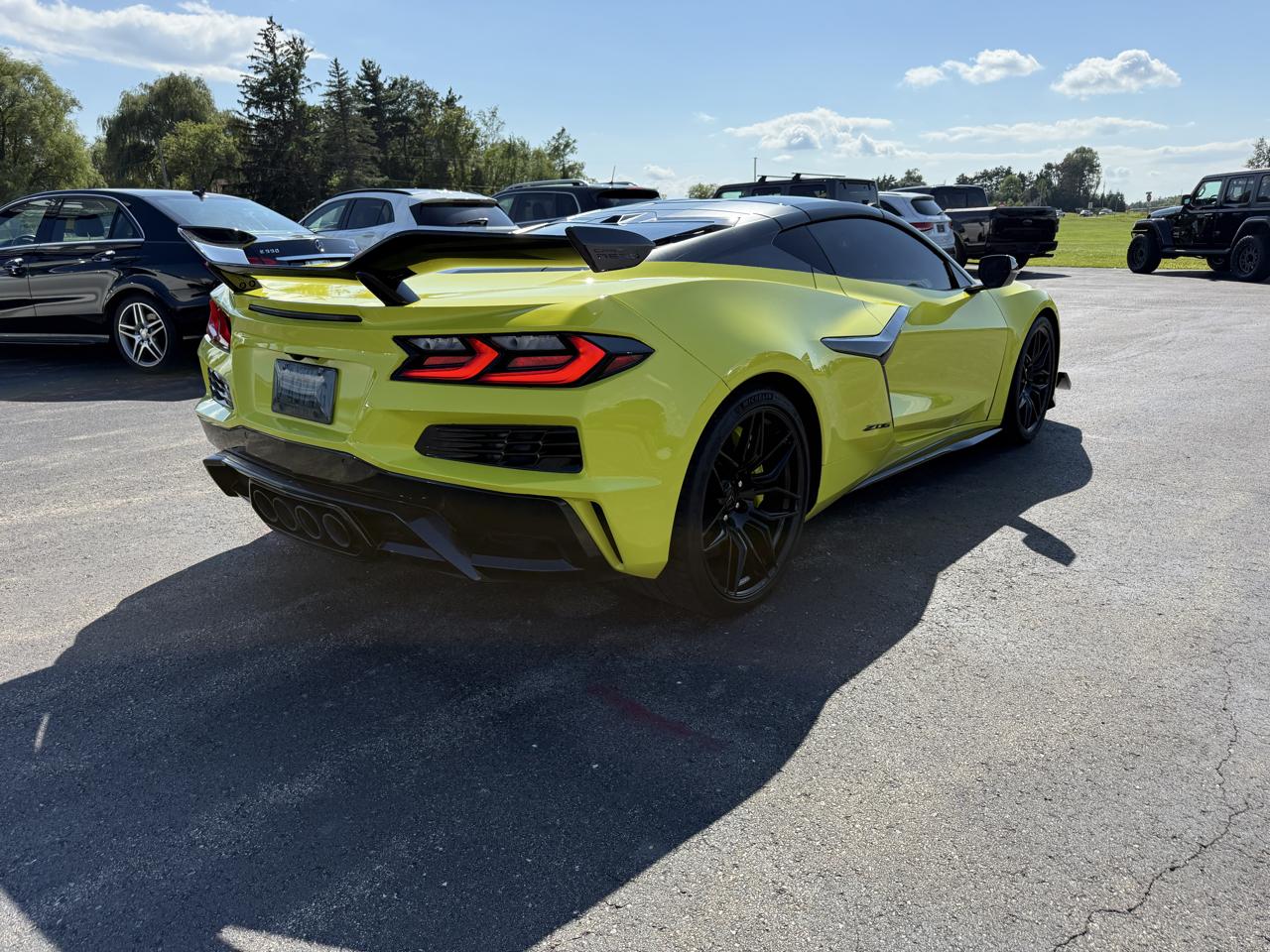 Chevrolet Corvette 2dr Z06 Cpe w/2LZ 2024