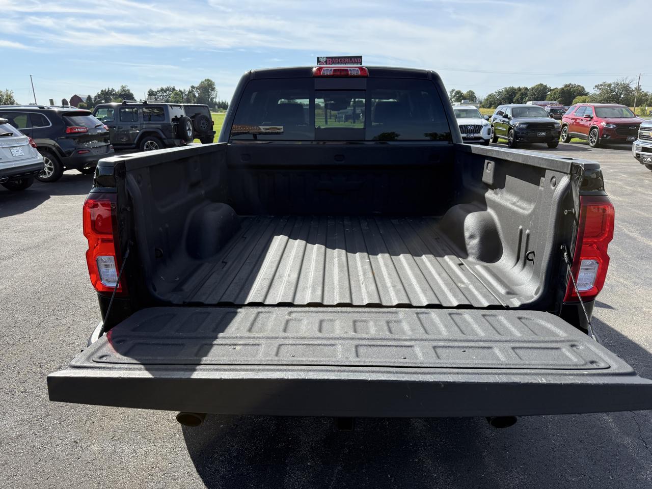 Chevrolet Silverado 1500 4WD Crew Cab 143.5" LTZ w/2LZ 2017