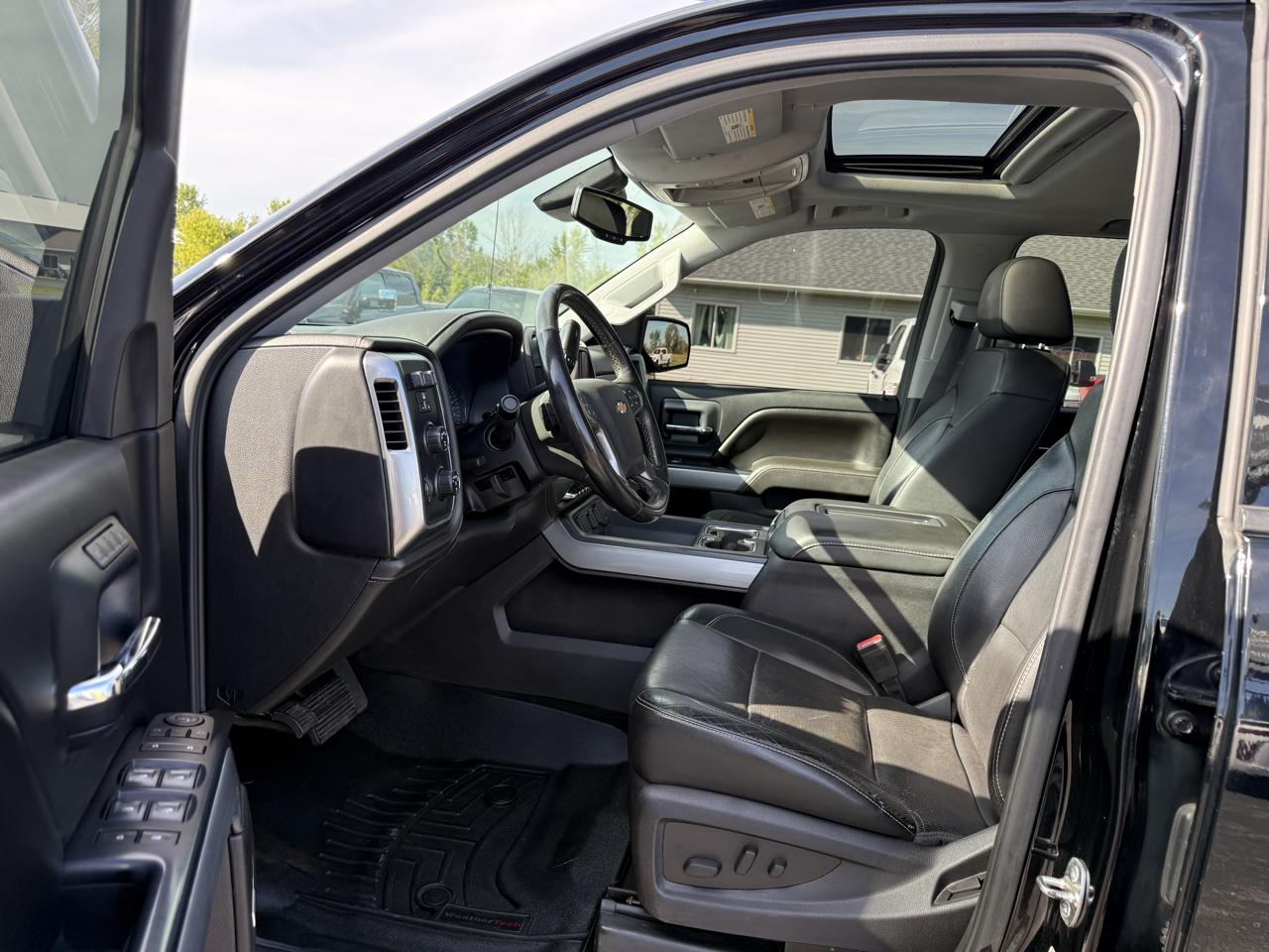 Chevrolet Silverado 1500 4WD Crew Cab 143.5" LTZ w/2LZ 2017