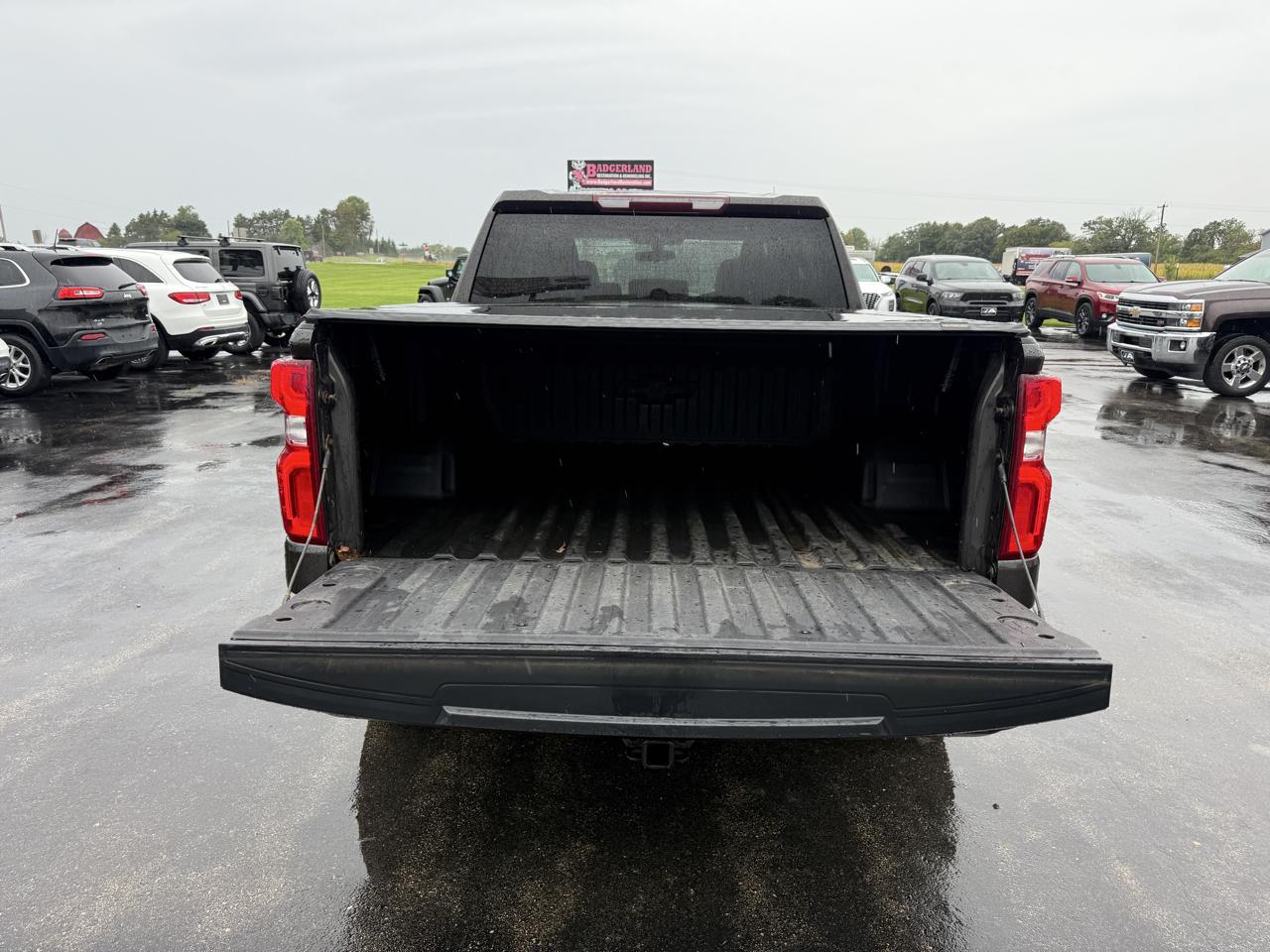 Chevrolet Silverado 1500 4WD Crew Cab 147" RST 2021