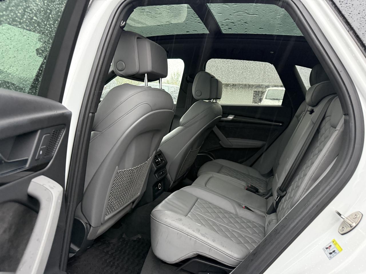Audi SQ5 Premium Plus 3.0 TFSI quattro 2020
