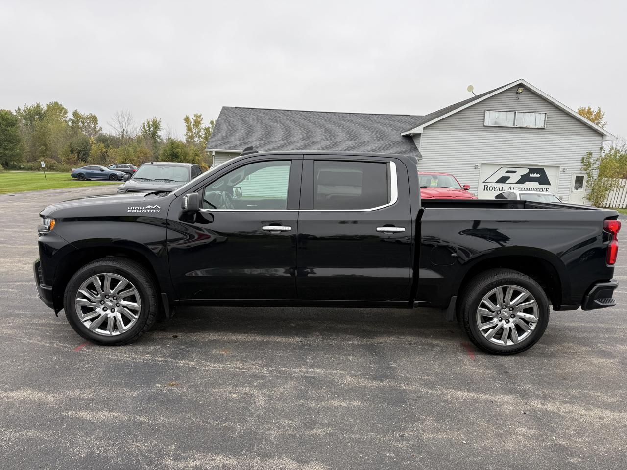 Chevrolet Silverado 1500 4WD Crew Cab 147" High Country 2019