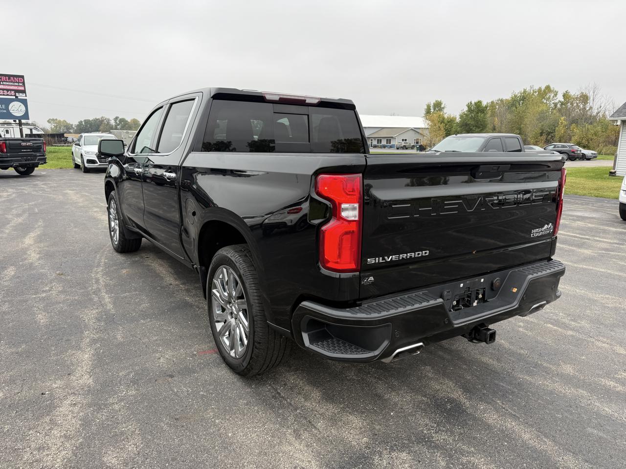 Chevrolet Silverado 1500 4WD Crew Cab 147" High Country 2019