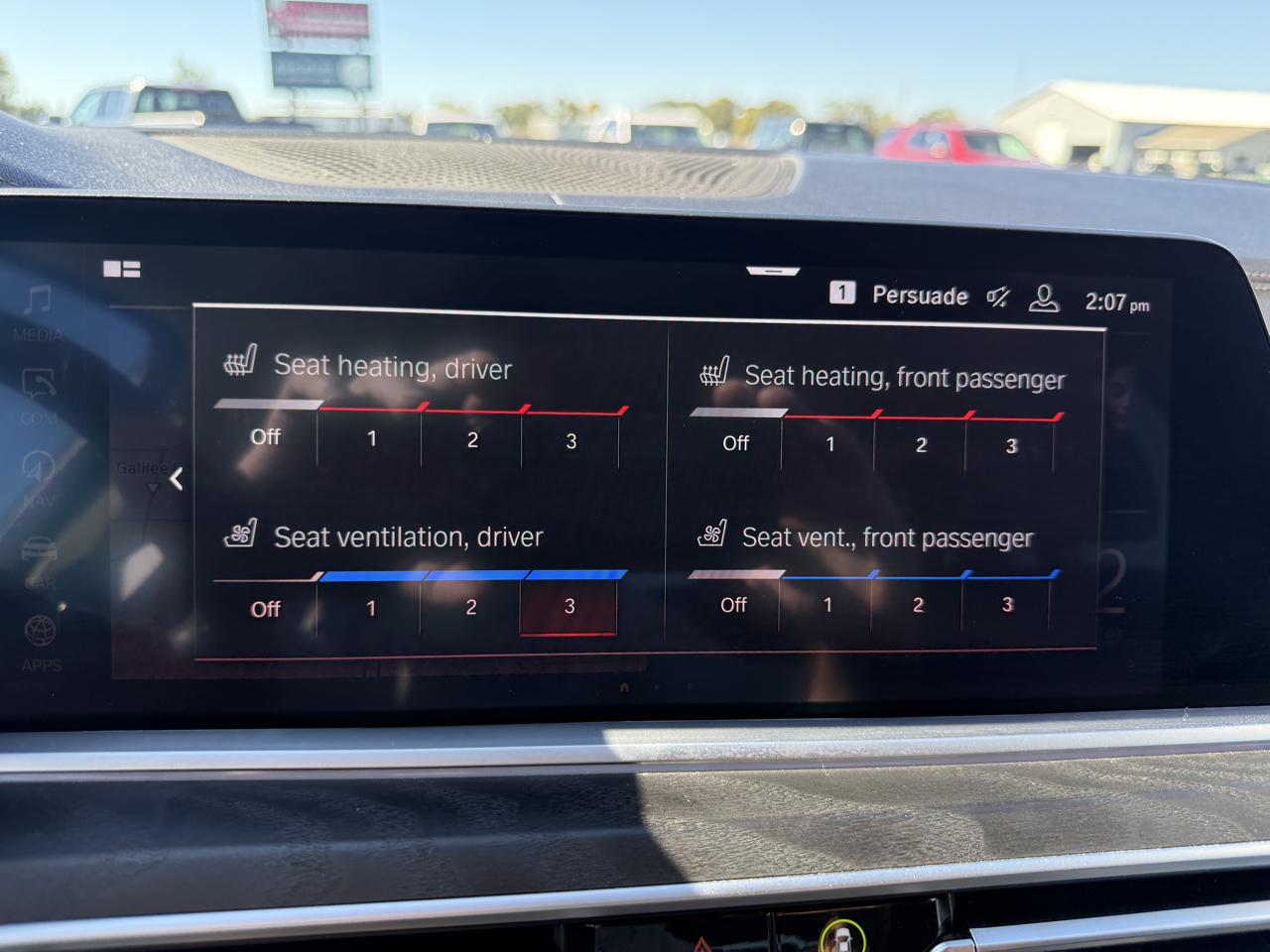 BMW X7 xDrive50i Sports Activity Vehicle 2019