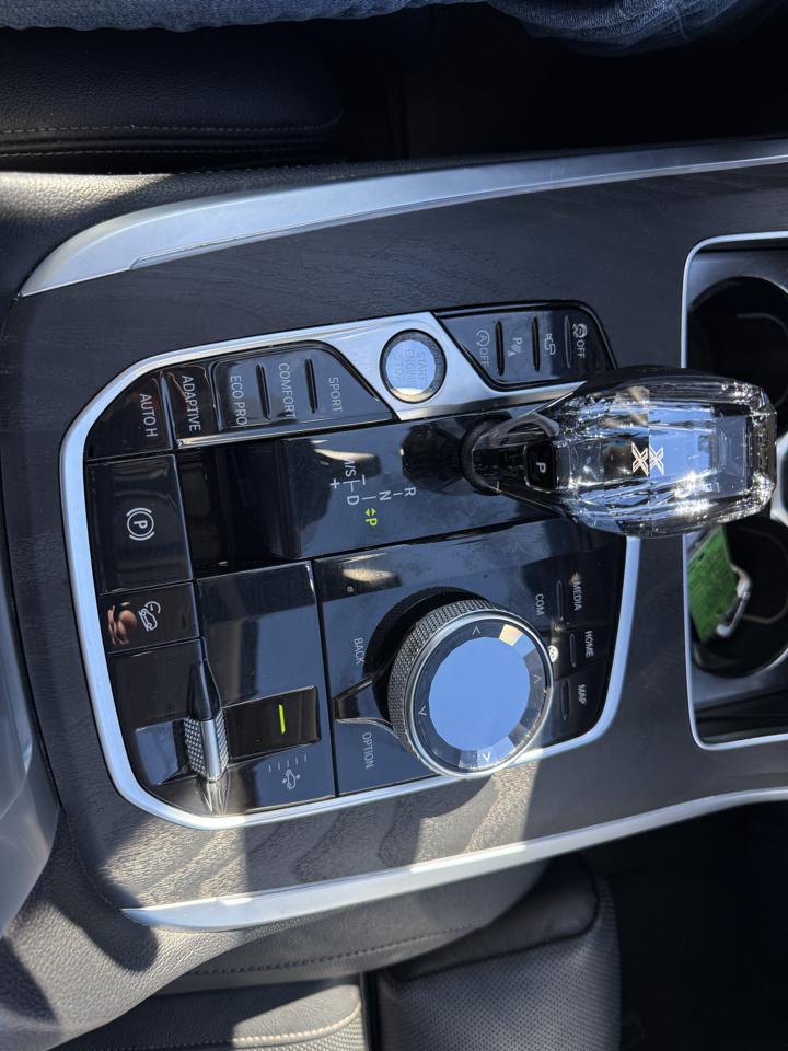 BMW X7 xDrive50i Sports Activity Vehicle 2019