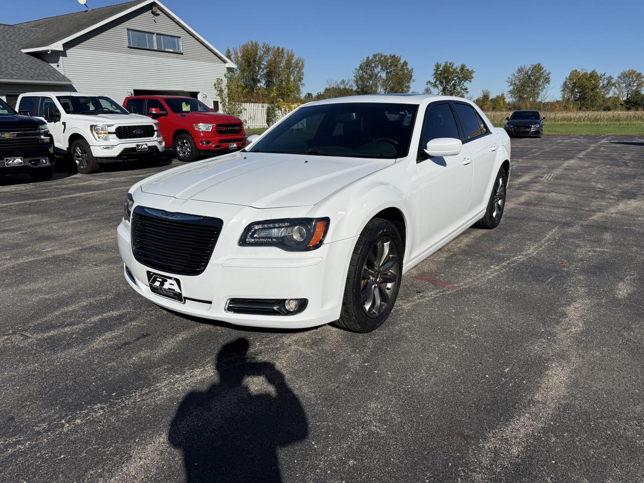 Chrysler 300 4dr Sdn 300S AWD 2014