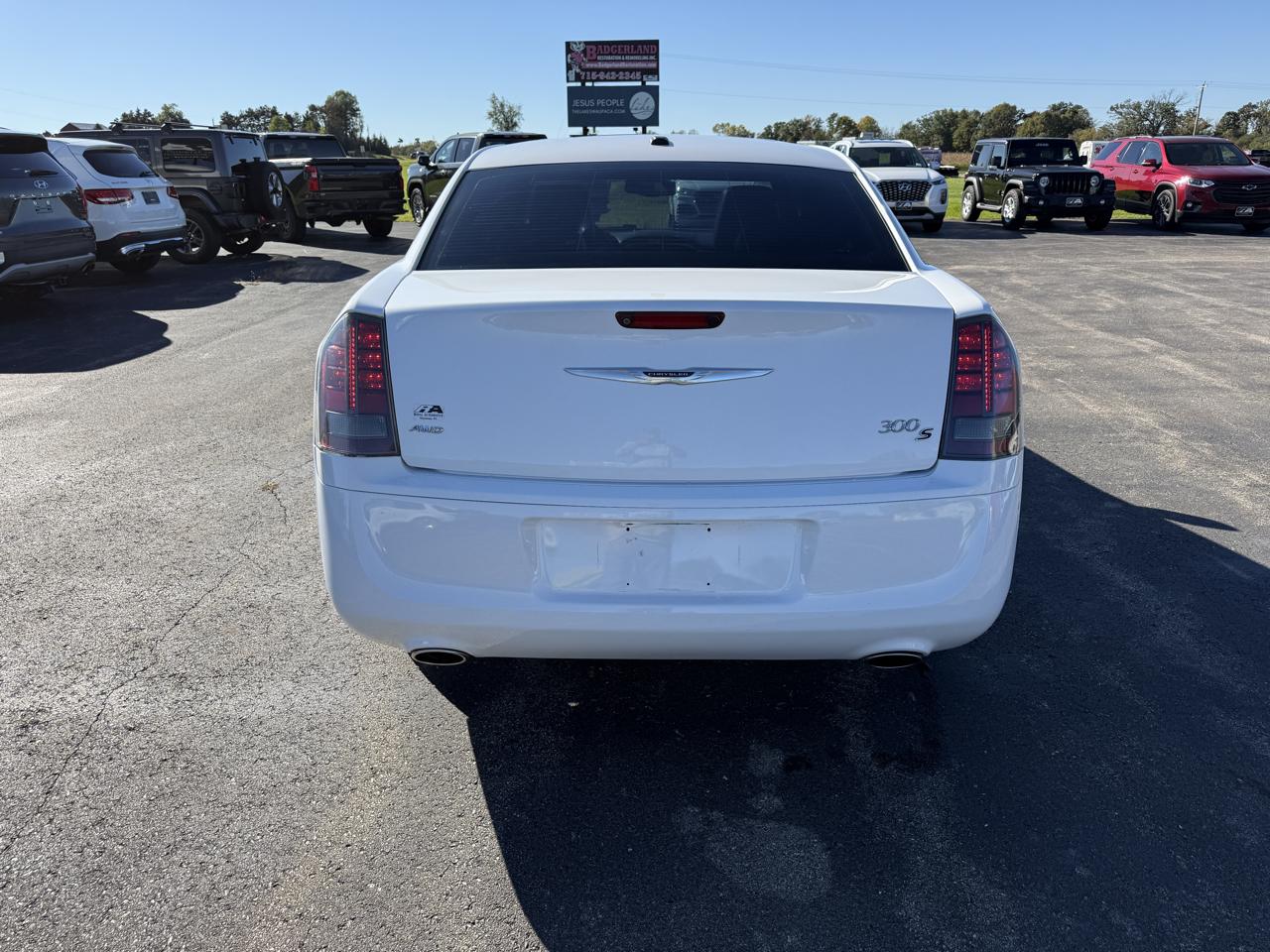 Chrysler 300 4dr Sdn 300S AWD 2014