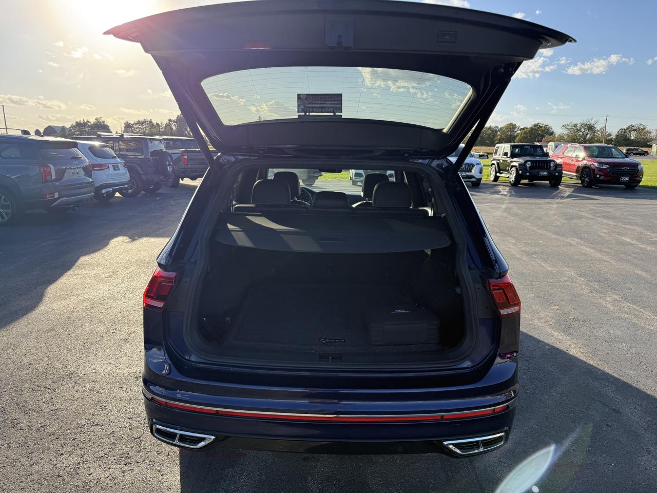 Volkswagen Tiguan 2.0T SEL R-Line 4MOTION 2022