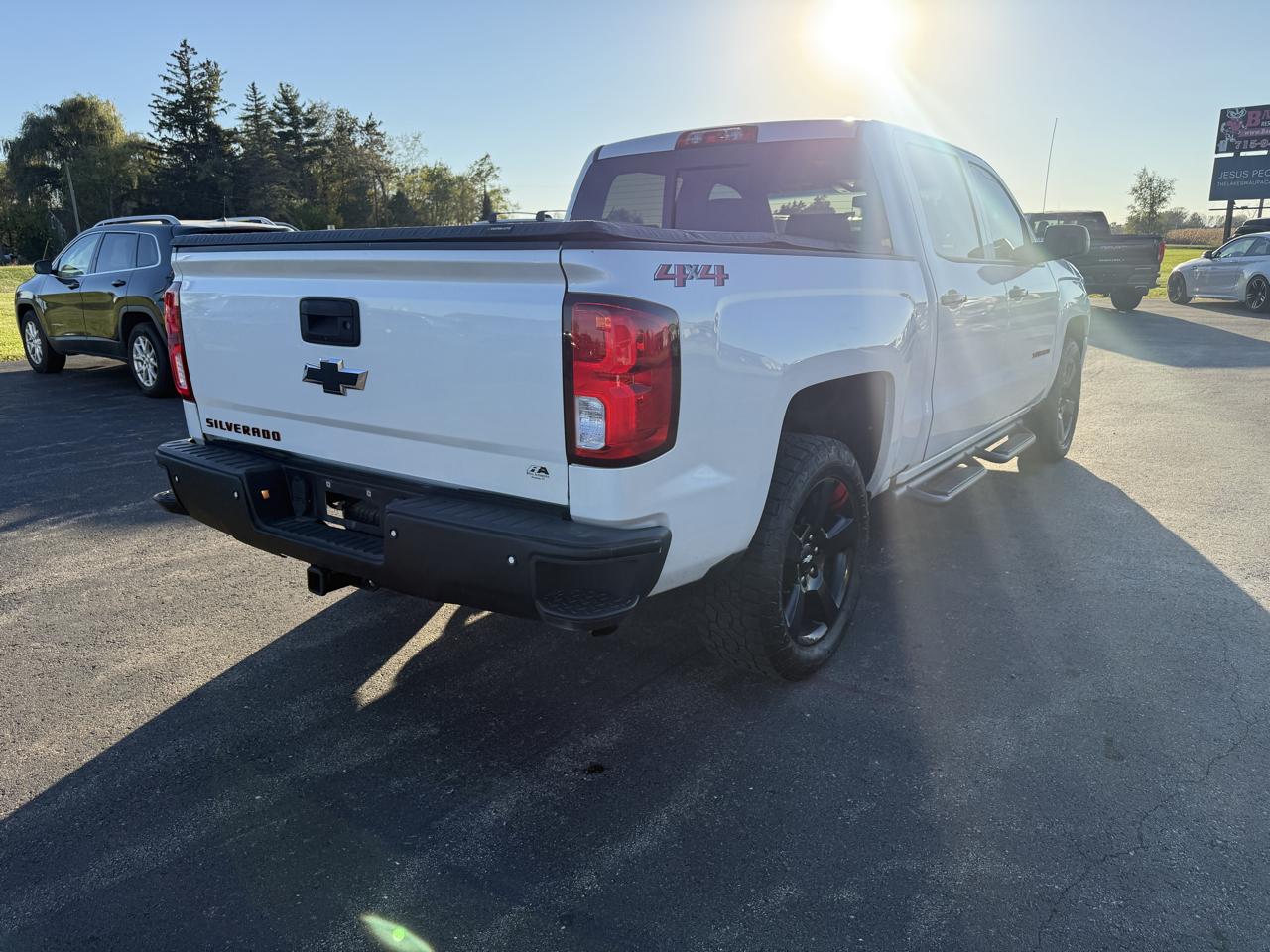 Chevrolet Silverado 1500 4WD Crew Cab 143.5" LTZ w/2LZ 2017