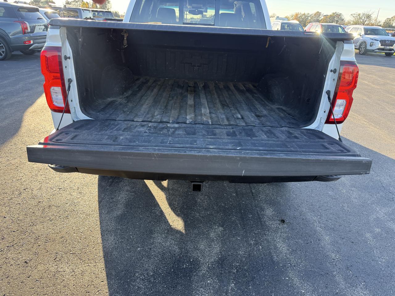 Chevrolet Silverado 1500 4WD Crew Cab 143.5" LTZ w/2LZ 2017