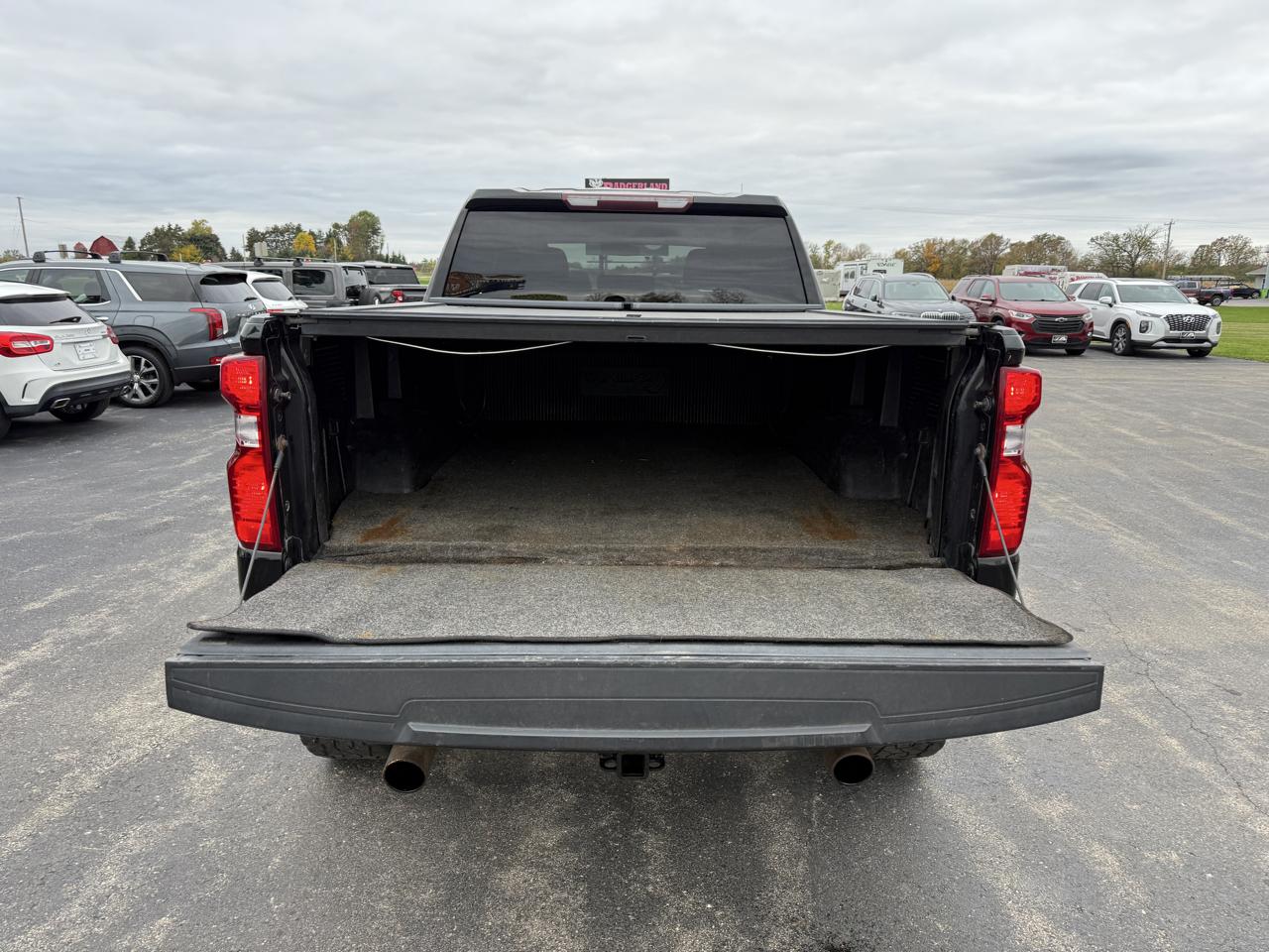 Chevrolet Silverado 1500 4WD Double Cab 147" LT 2020
