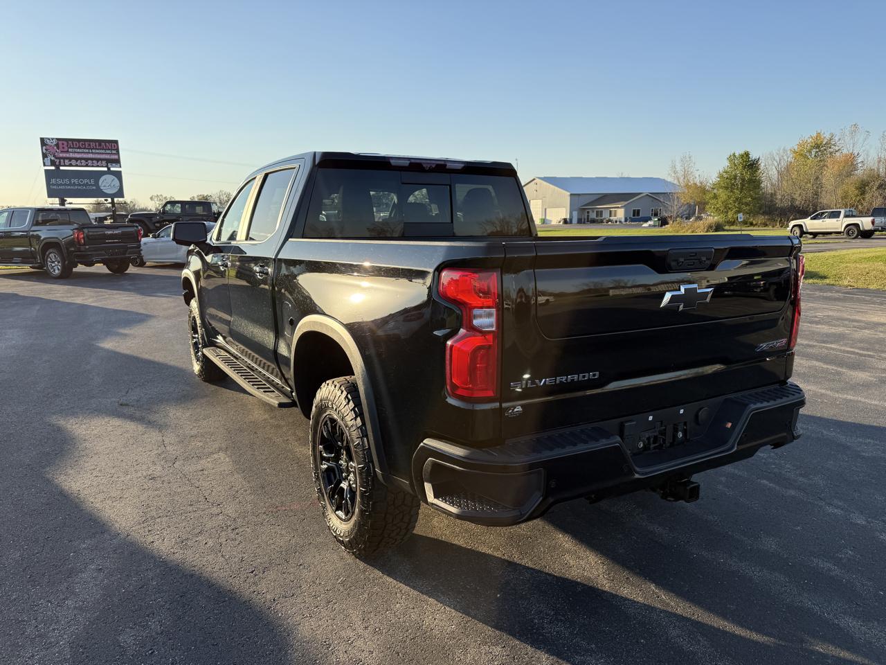 Chevrolet Silverado 1500 4WD Crew Cab 147" ZR2 2022