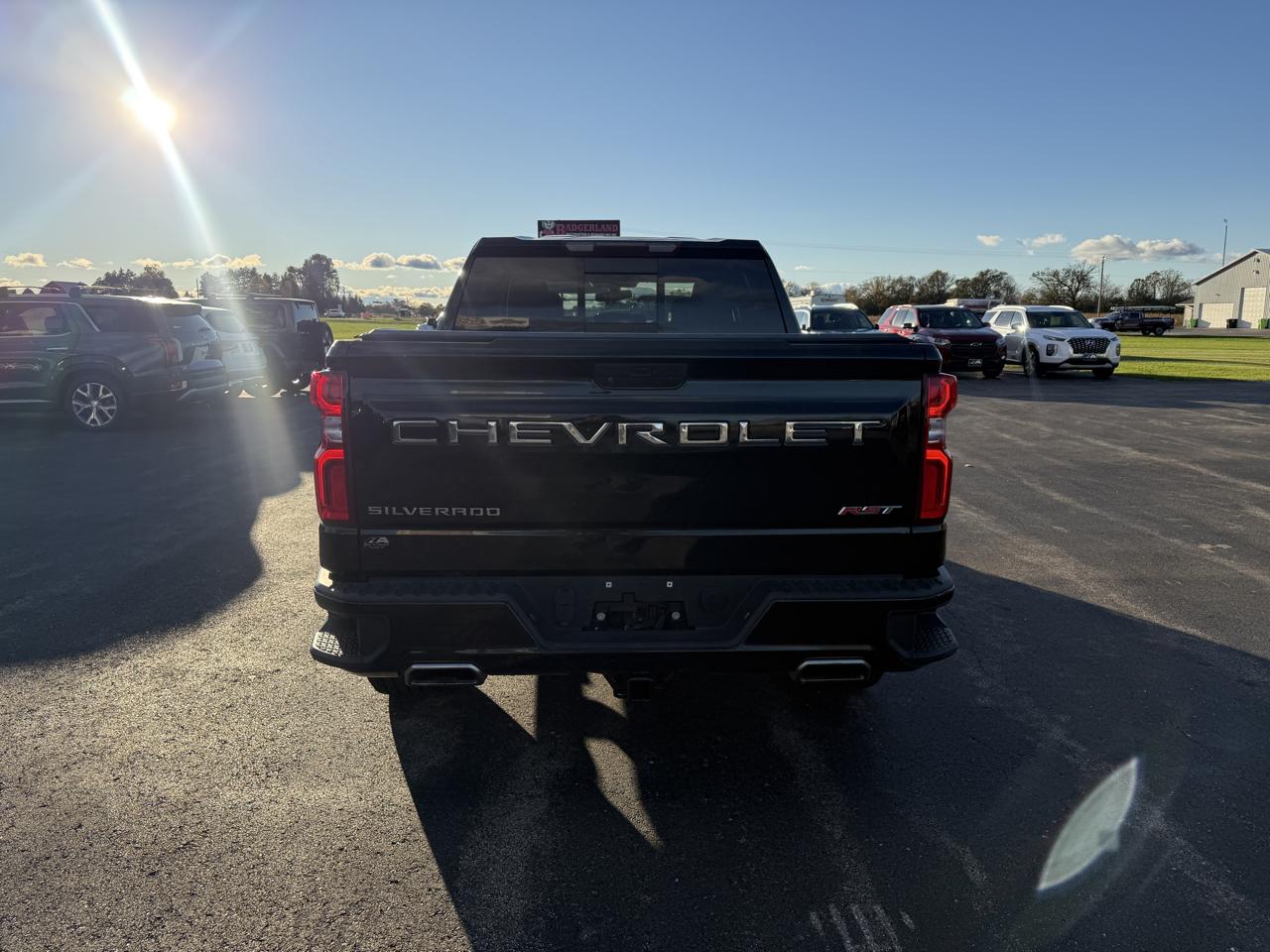Chevrolet Silverado 1500 4WD Crew Cab 147" RST 2020