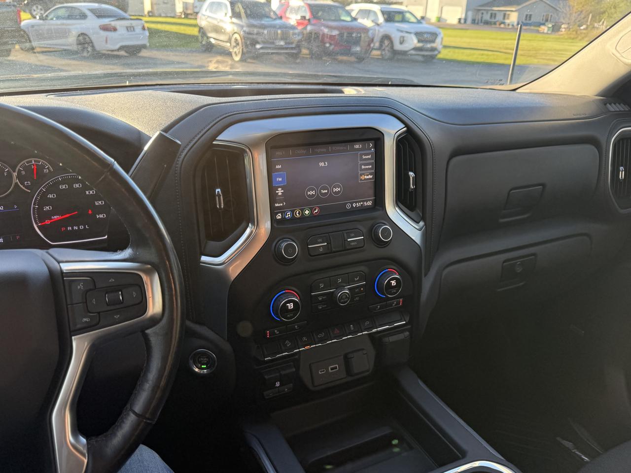 Chevrolet Silverado 1500 4WD Crew Cab 147" RST 2020