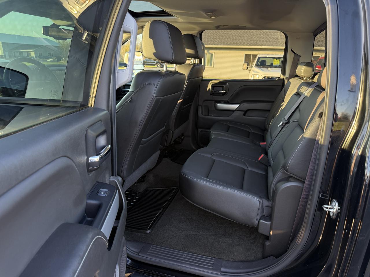 Chevrolet Silverado 1500 4WD Crew Cab 143.5" LTZ w/2LZ 2017