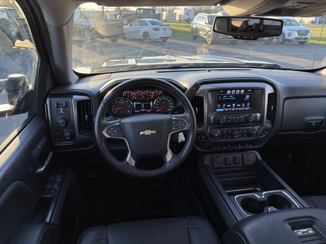 Chevrolet Silverado 1500 4WD Crew Cab 143.5" LTZ w/2LZ 2017