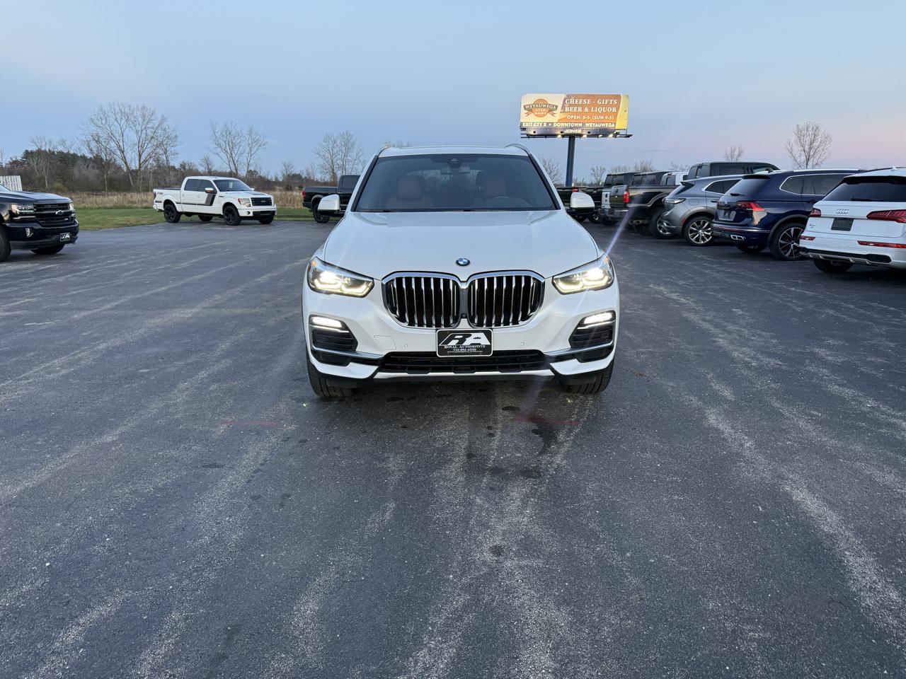 BMW X5 xDrive40i Sports Activity Vehicle 2020