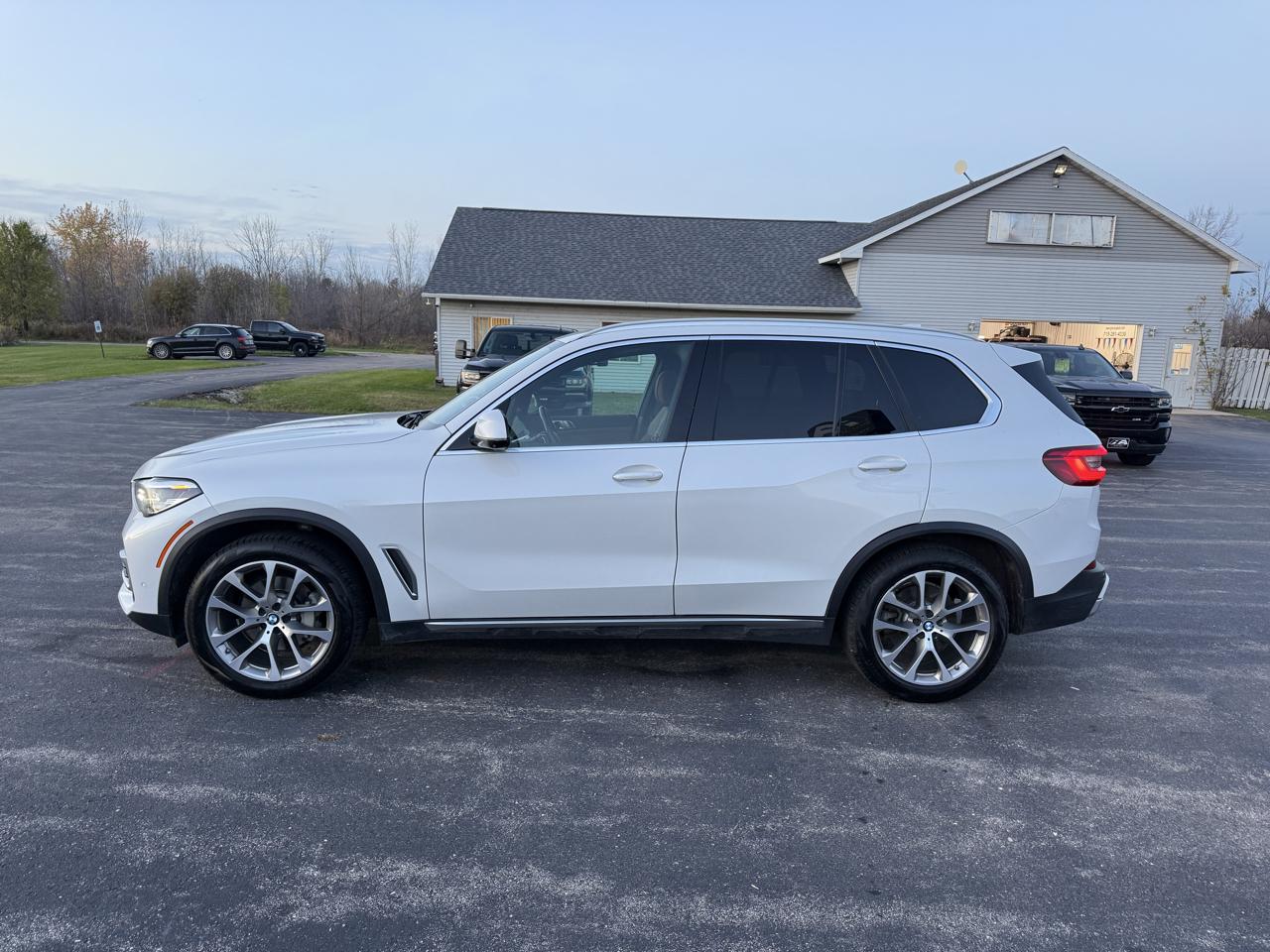 BMW X5 xDrive40i Sports Activity Vehicle 2020
